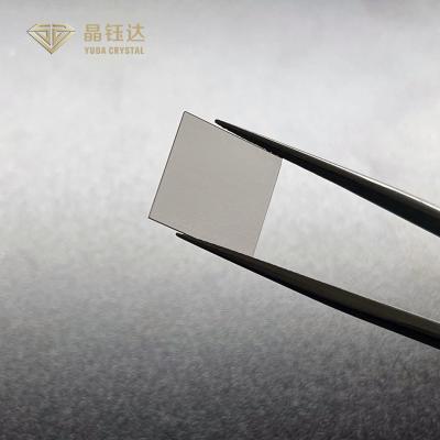China CVD retangular único Crystal Diamonds de 10mm*10mm 0.5mm grossos à venda