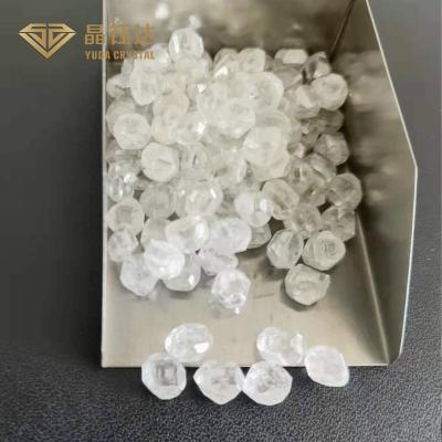 China diamante crescido dos diamantes ásperos da cor HPHT da qualidade DEF de 1.5ct-2.0ct A laboratório sem cortes para a joia à venda