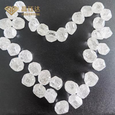 China 3.0-4.0 diamante blanco crecido laboratorio del tamaño grande sintético HPHT de los diamantes ásperos del quilate en venta
