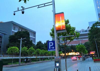 China 5500cd/Sqm 576x960 poste montó el poste al aire libre llevado poste ligero de las luces P3 280W en venta