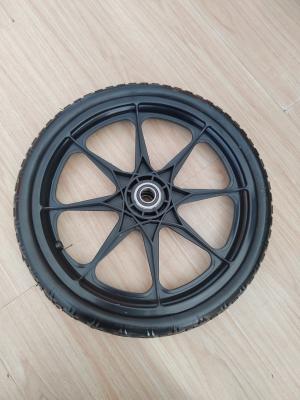 China La PU libre plana de los neumáticos hace espuma rueda poliuretano sólido de la rueda de la carretilla de 16 pulgadas en venta