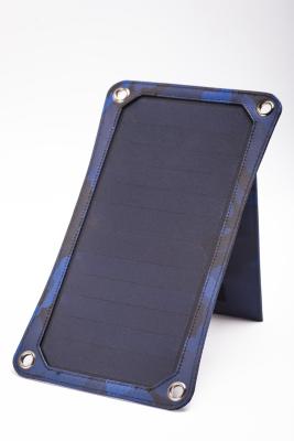 China Anti-theft Laptop Bag with Detachable 6W Solar Charger Pad for iPad Smartphone Charging for sale