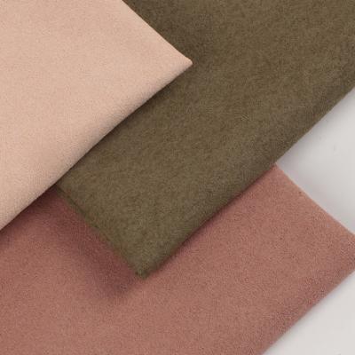 China 0.6mm Suede Microfiber Leather For Shoe Double Sided Velvet Anti Fouling for sale