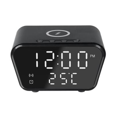 China 15W Alarm Clock Wireless Charger for sale