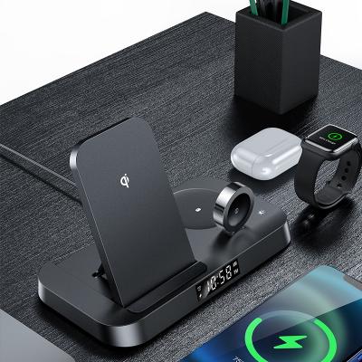 China Foldable Wireless Charger Dock Station 15W PD QC3.0 QI Charger Station for sale
