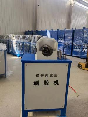 China Pvc-Slang Afschavende Machine Gemakkelijk om Afschavende Hulpmiddel van de 1/4 tot 2 Duim het Rubber Hydraulische Slang in werking te stellen Te koop