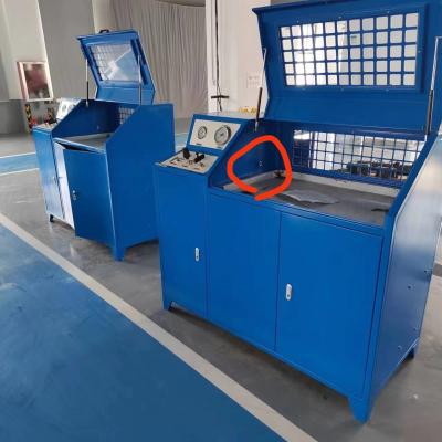 China Compact Automatic Hose Pressing Machine Equipment Size 1.53 X0.70x1.32m Te koop
