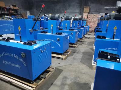 China Heavy Duty Hose Cutting Machine with 128kg Weight and 850*600*1200mm Size à venda