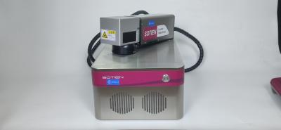 China 20 50 refrigerar de ar da máquina IP55 da marcação do laser da fibra do watt para metais à venda