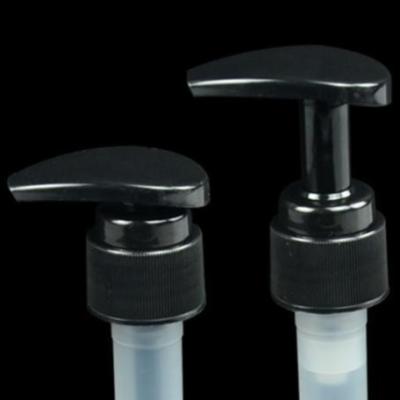 China Leakproof PP Ribbed Airless Cosmetic Lotion Pump 2.5CC Output With Outer Spring for sale