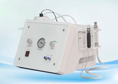 China Skin Cleaning Medica Diamond Microdermabrasion Machine Reduce oily skin for sale