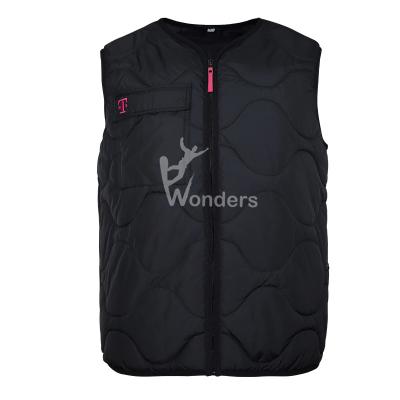 Cina Men's Unique Lightweight Puffer Vest No Sleeve black quilted bodywarmer in vendita