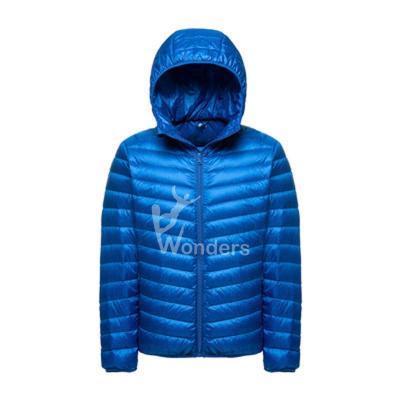 China Men's Solid Lightweight Puffer Sports Down Jackets With Hood for sale