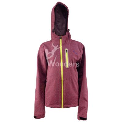 China Womens Outdoor Reflective Windproof Softshell Jackets Waterproof With Hooded for sale