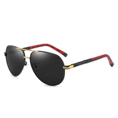 China Stylish UV400 Polarized Sunglasses Black Square Unisex Vendors Trendy Mens for sale