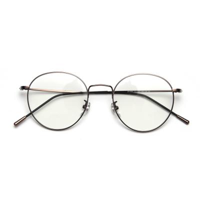 China Korean Retro Flat Reading Glasses 132MM Men Metal Kick Myopia Control BSCI for sale
