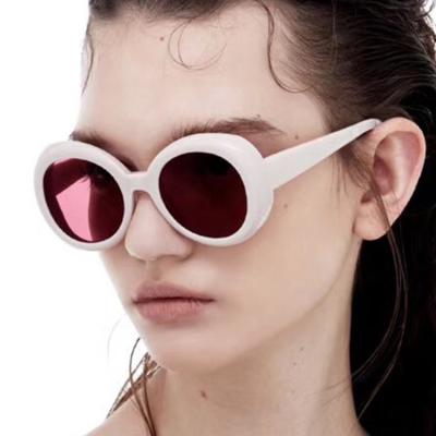 China Fashion 2020 BSCI 140MM Oval Shape Sunglasses Multi Color UV400 Promotion for sale