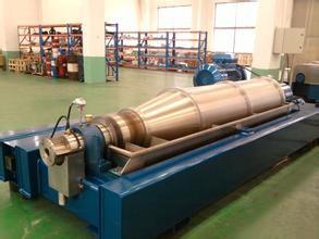 China Oilfield Drilling Centrifugal Oil Purifier Separator Decanter Centrifuges Horizontal Screw for sale