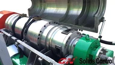 China Centrifugador industrial horizontal do filtro da eficiência elevada para o tratamento do sólido da água à venda