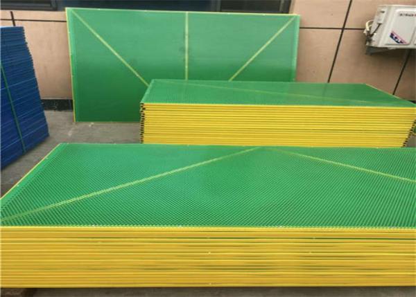 Quality Yellow Frame Green Panel Perimeter Safety Screens 6/8mm Mesh For Scaffolding for sale