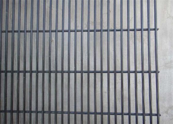 Quality Hot Dipped Galvanized Anti Climb 358 Mesh Fencing 4.4m 5.2m Height for sale