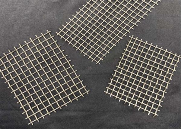 Quality Filtering Plain Weave Crimped Wire Mesh 6mm Steel Woven Mesh Screen for sale