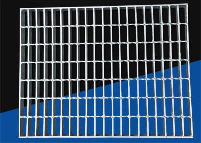 China Light Structure Galvanzied Road Safety Steel Grating 75mm-200mm Pitch for sale