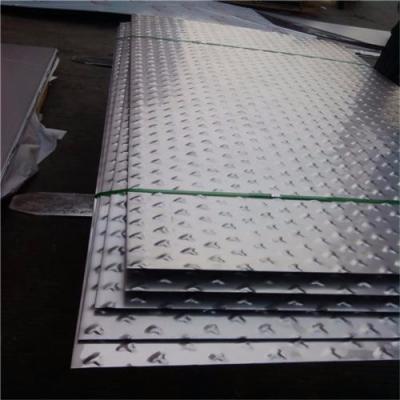 China SUS 2B Surface 304 Stainless Steel Sheets Plates Antiskid 1.5mm Embossed Steel Plate for sale