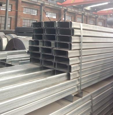 Chine ASTM a laminé à froid la poutre en acier structurelle des sections 80x45x6 U d'acier inoxydable de JIS à vendre