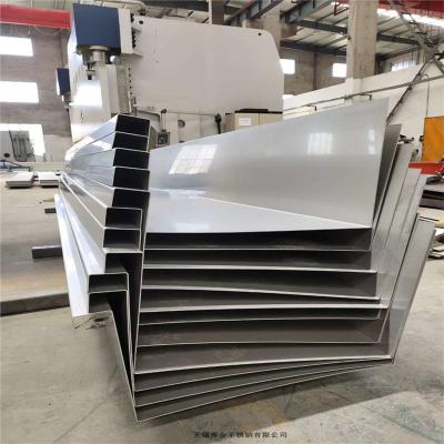 China Stainless Steel 304 Roof Gutter Customized Shapes Industry Gutter 1.5*1219mm 2B Surface Cold-Rolled for sale