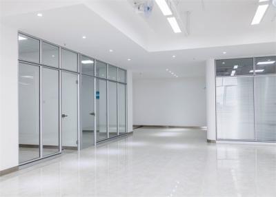 China Acoustic Customized Soundproof Modern Office Glass Partition Walls for sale