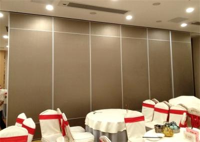 China Restaurant Soundproof Sliding Folding Wall Partition Fully Retractable for sale