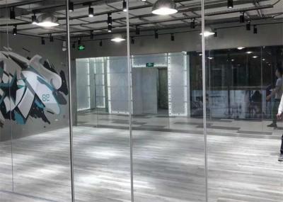 China Paredes de separação móveis acústicas da isolação de vidro que deslizam divisores de sala à venda