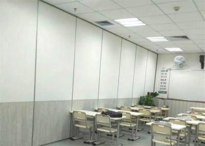 中国 SGSの現代生地の学校のための掛かる隔壁の適用範囲が広い移動騒音の証拠 販売のため
