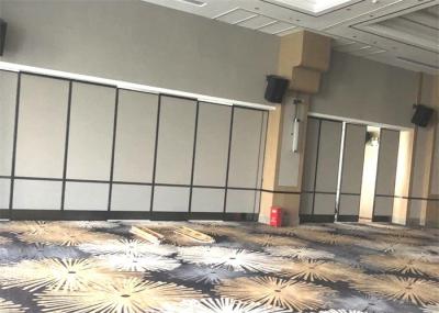 Chine Banquet Hall Foldable Partition Walls, murs mobiles acoustiques à vendre