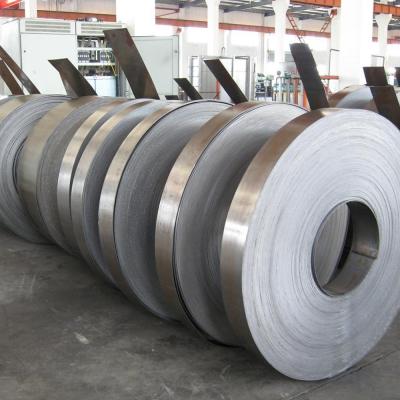 China Customized Width 40mm-3500mm Q235 Q345 Q195 DC52D S235jr Carbon Steel Strip Coil en venta