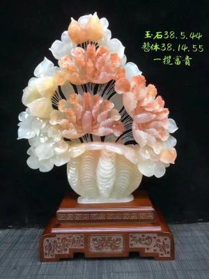 China Polished Natural Carbonate Hand Carved Jade Handmade Arts And Crafts for sale
