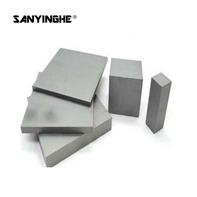 China O carboneto de tungstênio de YG20C chapeia placas do carboneto de 150MMx150MM 13.5g/Cm circularmente à venda