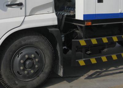 China Camión de alta presión multifuncional 134L/min de la limpieza de DFLll60BX2 XCMG para asperjar, la eliminación del polvo y la irrigación en venta
