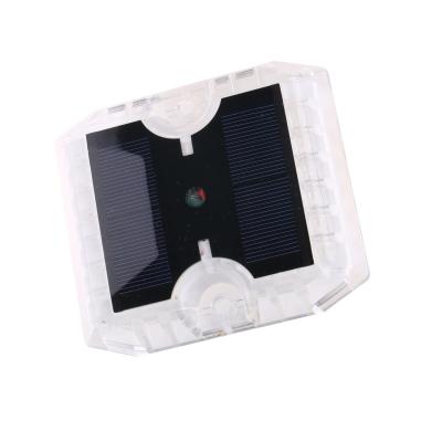 China 200MA Traffic Warning Anti UV PC Road Safety Reflectors Lights On Road for sale