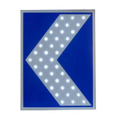 China Waterproof 1000 Meters 600mm Chevron Street Sign Solar Powered for sale