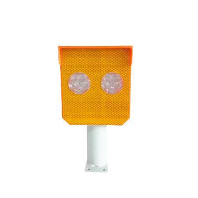 China Yellow Anti UV PC IP65 Protect Solar Road Reflectors For Warning for sale