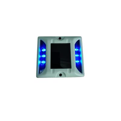 中国 Traffice安全な反紫外線1000は太陽LEDの道が反射を散りばめる125mmをメーターで計る 販売のため