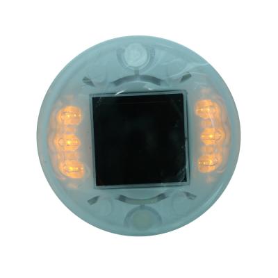 China 120mm PC Solar Powered Road Studs Plastic IP68 8000mcd For Traffic Safety for sale