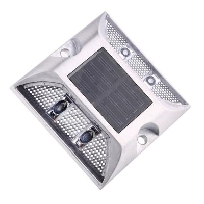 China Steady / Flashing Mode 105mm Solar Road Reflectors 8000mcd For Black Spot for sale