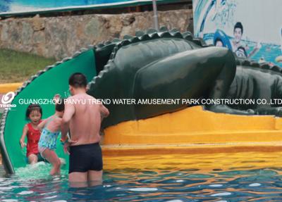 China Kids' Small Water Pool Slides , Fun Water Park Fiberglass Crocodile Slide for sale