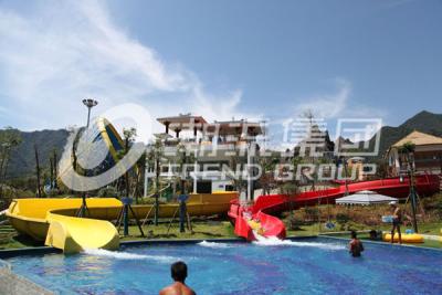 中国 3 人のライダーの子供の水スライドの水公園装置カスタマイズされる、ピンク/オレンジ/青 販売のため