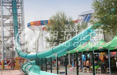 China Toboganes acuáticos enormes de la fibra de vidrio del lazo de la aguamarina para el adulto, tipo fijo diapositiva para el parque al aire libre del agua en venta