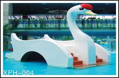 China Water Park Equipment Small Swan Kids Water Slide, Fiberglass Water Pool Slides For Kids for sale