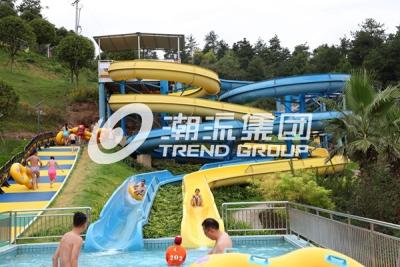 China Long Raft Spiral Plastic Water Slide With 304 Stainless Steel Screw , 3 Persons / Time for sale